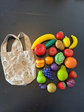Learning Resources, HABA & Melissa & Doug Pretend Food Lot with Market Tote